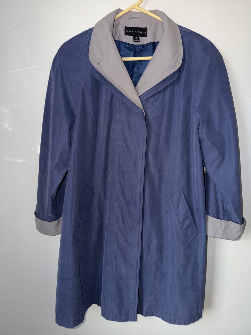 Gallery Two-Tone Navy Trench Coat with Gray Trim Size M